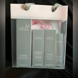 Mary Kay Timewise miracle set 3D